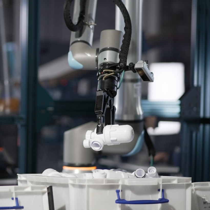 Achieving 24/5 Autonomous Production with Vention's Rapid Operator AI